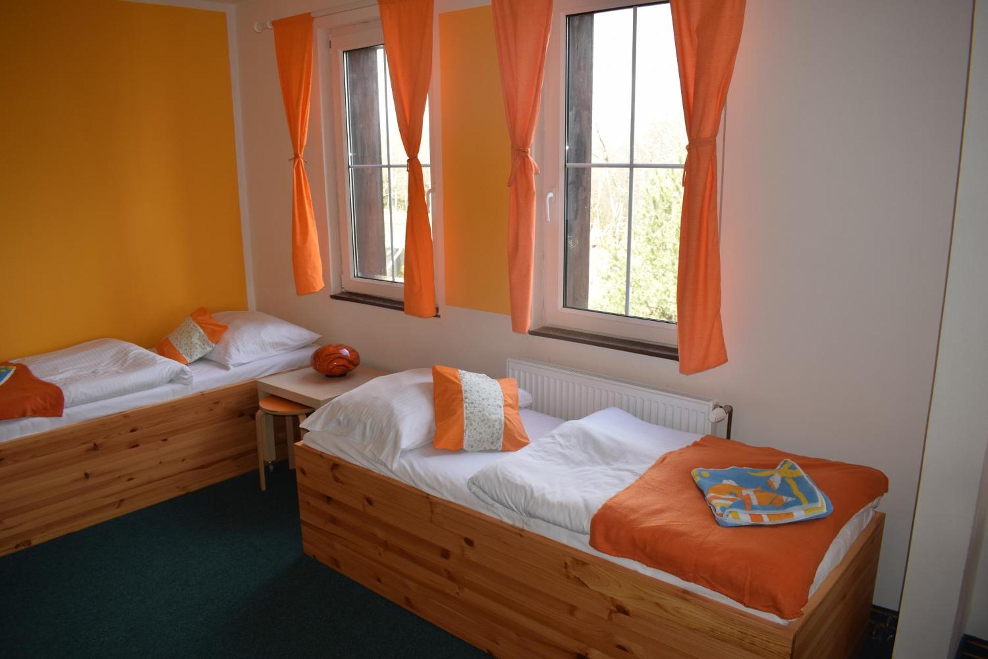 Sneznik Hotel Luaran gambar