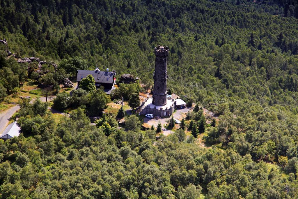 Sneznik Hotel Luaran gambar