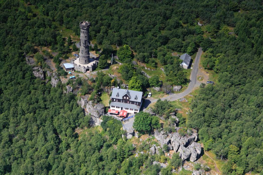 Sneznik Hotel Luaran gambar